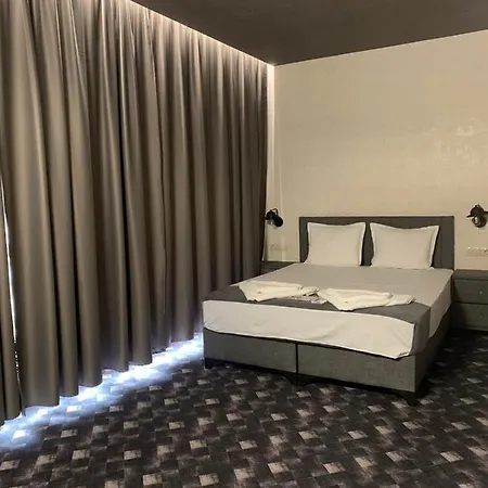 пламен Hotel Vratsa